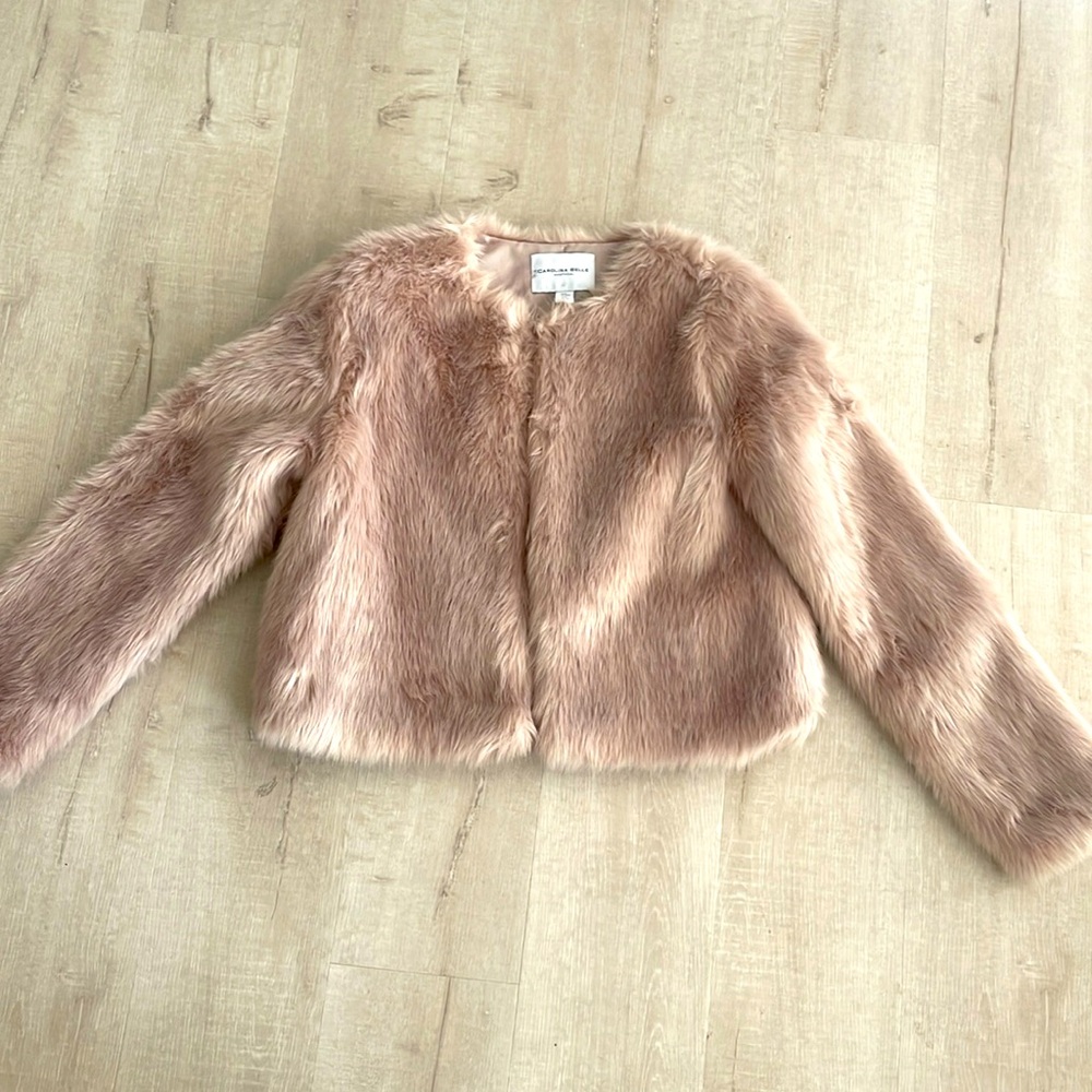 Faux fur coat (very light lavender/grey)
